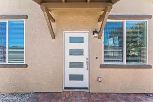 236 E 23rd St, Tucson, AZ 85713 - Photo 2