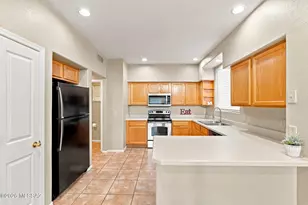 5104 E Calle Vista De Colores, Tucson, AZ 85711 - Photo 8