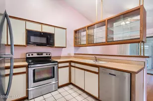 10073 E Desert Aire Dr, Tucson, AZ 85730 - Photo 6