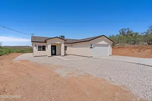 998 Alegre Corte, Rio Rico, AZ 85648 - Photo 4