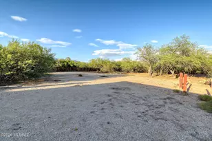 3520 N Melpomene Way, Tucson, AZ 85749 - Photo 14