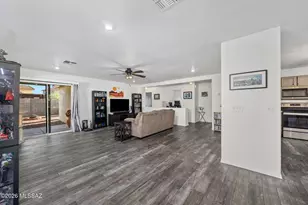 228 E Scarlet Maple St, Sahuarita, AZ 85629 - Photo 8