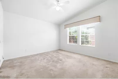 492 W Windham Boulevard, Green Valley, AZ 85614 - Photo 8