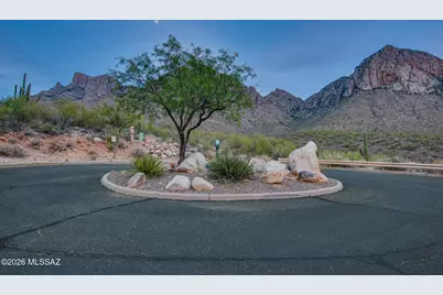10130 N Cliff Dweller Place #30, Oro Valley, AZ 85737 - Photo 18