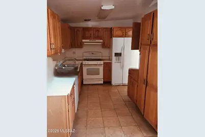 6218 E 32nd Street, Tucson, AZ 85711 - Photo 2