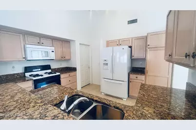 10229 E Gray Hawk Drive, Tucson, AZ 85730 - Photo 6