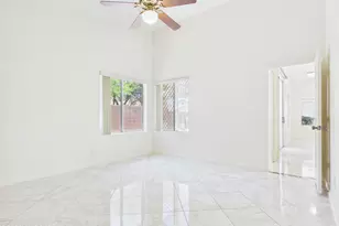 160 S Palace Gardens Dr, Tucson, AZ 85748 - Photo 12
