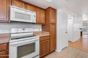 5855 N Kolb Rd, Tucson, AZ 85750 - Photo 10