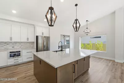 37805 S Desert Bluff Drive, Tucson, AZ 85739 - Photo 12