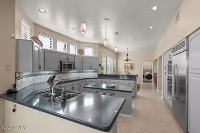1587 W Baltusrol, Green Valley, AZ 85622 - Photo 14