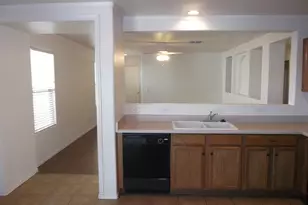 6408 S Sunrise Valley Dr, Tucson, AZ 85706 - Photo 8