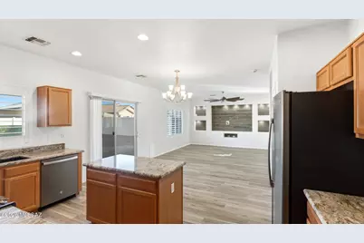 33915 S Colony Drive, Red Rock, AZ 85145 - Photo 8