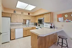 1143 W Calle Excelso, Green Valley, AZ 85614 - Photo 8