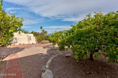 1143 W Calle Excelso, Green Valley, AZ 85614 - Photo 26