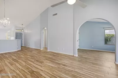 11872 N Labyrinth Drive, Tucson, AZ 85737 - Photo 12