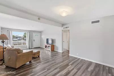 6417 E Calle Herculo, Tucson, AZ 85710 - Photo 12