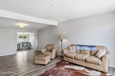 6417 E Calle Herculo, Tucson, AZ 85710 - Photo 10