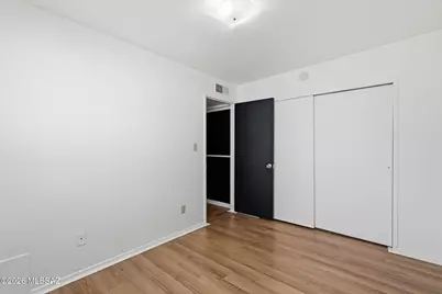 1722 S Camino Seco, Tucson, AZ 85710 - Photo 30