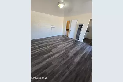 125 E 34th Street #B, Tucson, AZ 85713 - Photo 4
