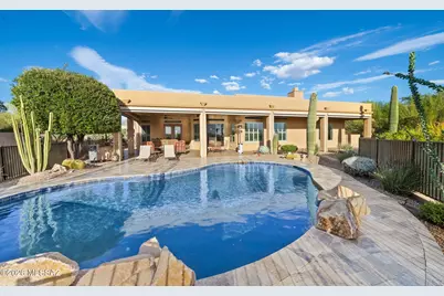 12323 N Tall Grass Drive, Oro Valley, AZ 85755 - Photo 2
