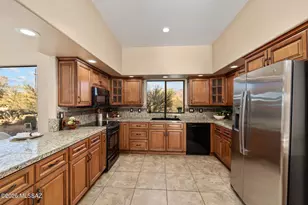 12801 N King Air Dr, Oro Valley, AZ 85755 - Photo 12