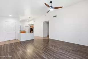 2878 W Medallion Dr, Tucson, AZ 85741 - Photo 10