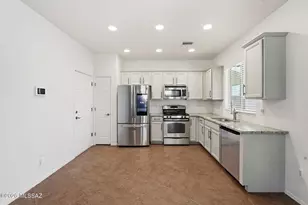 12063 W Formosa Ln, Marana, AZ 85653 - Photo 10