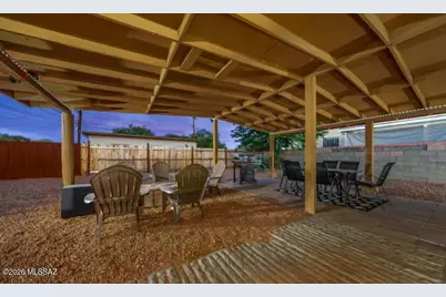 111 S Westmoreland Avenue, Tucson, AZ 85745 - Photo 16