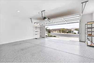 7801 S Walnutview Drive, Tucson, AZ 85757 - Photo 32