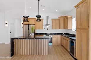 279 Rayo Ct B, Rio Rico, AZ 85648 - Photo 2