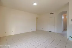 9413 N Warbler Pl, Tucson, AZ 85742 - Photo 18