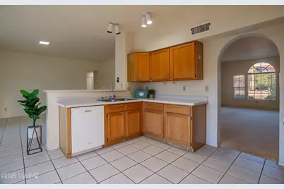 9413 N Warbler Place, Tucson, AZ 85742 - Photo 20