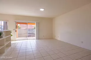 9413 N Warbler Pl, Tucson, AZ 85742 - Photo 16