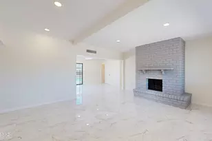 9051 E Cooper St, Tucson, AZ 85710 - Photo 4
