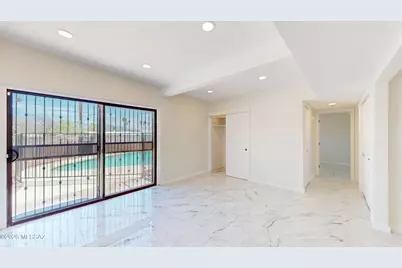 9051 E Cooper Street, Tucson, AZ 85710 - Photo 12