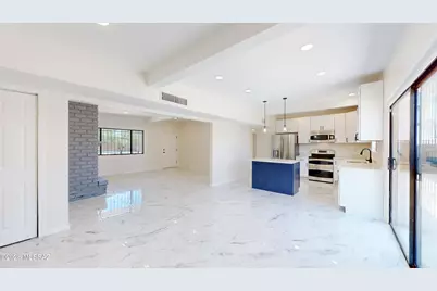 9051 E Cooper Street, Tucson, AZ 85710 - Photo 8