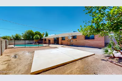 9051 E Cooper Street, Tucson, AZ 85710 - Photo 38