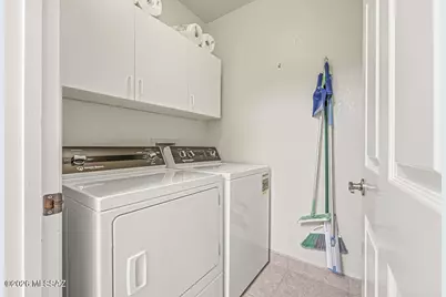 970 W Camino Sagasta, Green Valley, AZ 85622 - Photo 18