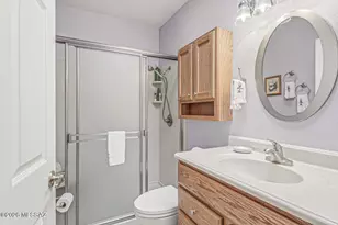 970 W Camino Sagasta, Green Valley, AZ 85622 - Photo 38
