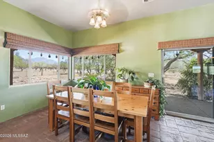 275 W Silver Sky Pl, Green Valley, AZ 85614 - Photo 22