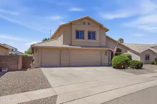 10650 E Bridgeport St, Tucson, AZ 85747 - Photo 2