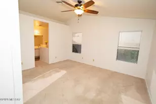 8521 N Spring Creek Dr, Tucson, AZ 85742 - Photo 12