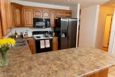 8521 N Spring Creek Drive, Tucson, AZ 85742 - Photo 10