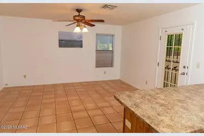 8521 N Spring Creek Drive, Tucson, AZ 85742 - Photo 14
