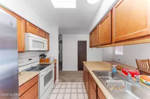2825 W Jennie Ln, Tucson, AZ 85713 - Photo 14