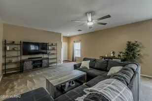 926 W Via De Gala, Sahuarita, AZ 85629 - Photo 14