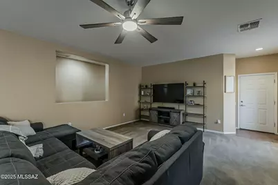 926 W Via De Gala, Sahuarita, AZ 85629 - Photo 12