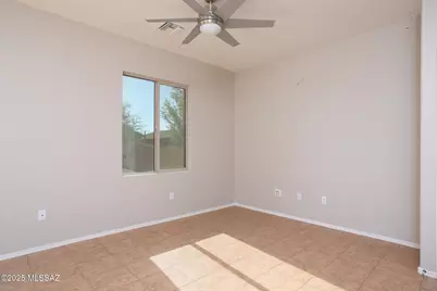 12073 W Hailey Lane, Marana, AZ 85653 - Photo 8