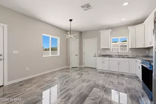 642 W Florence St, Tucson, AZ 85705 - Photo 26