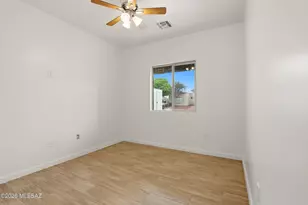 5583 S Swires Rd, Tucson, AZ 85746 - Photo 10